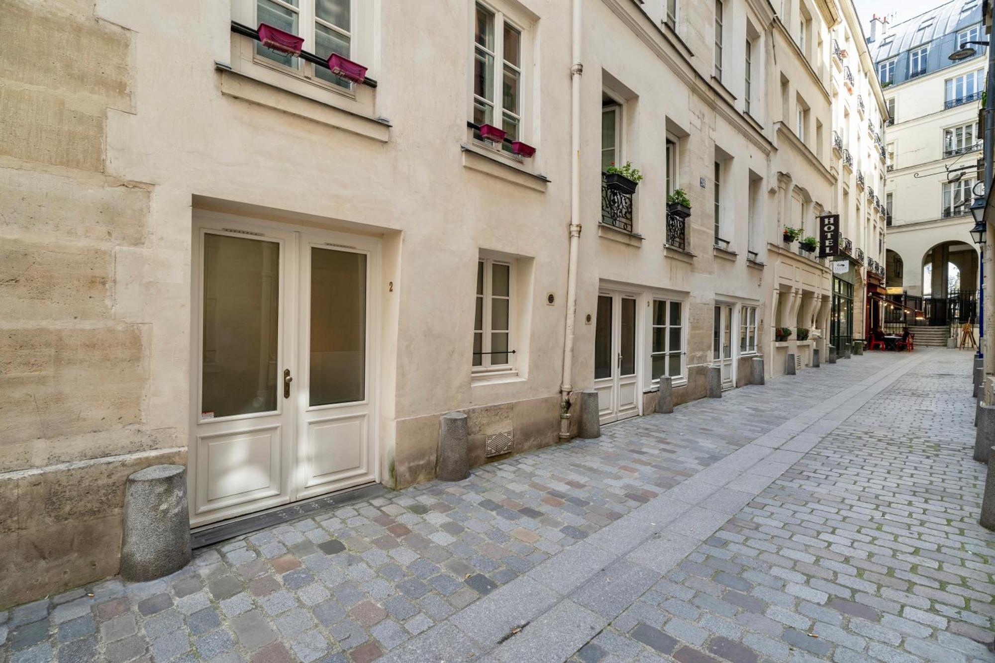 Appartement Quartier Notre Dame à Paris Extérieur photo