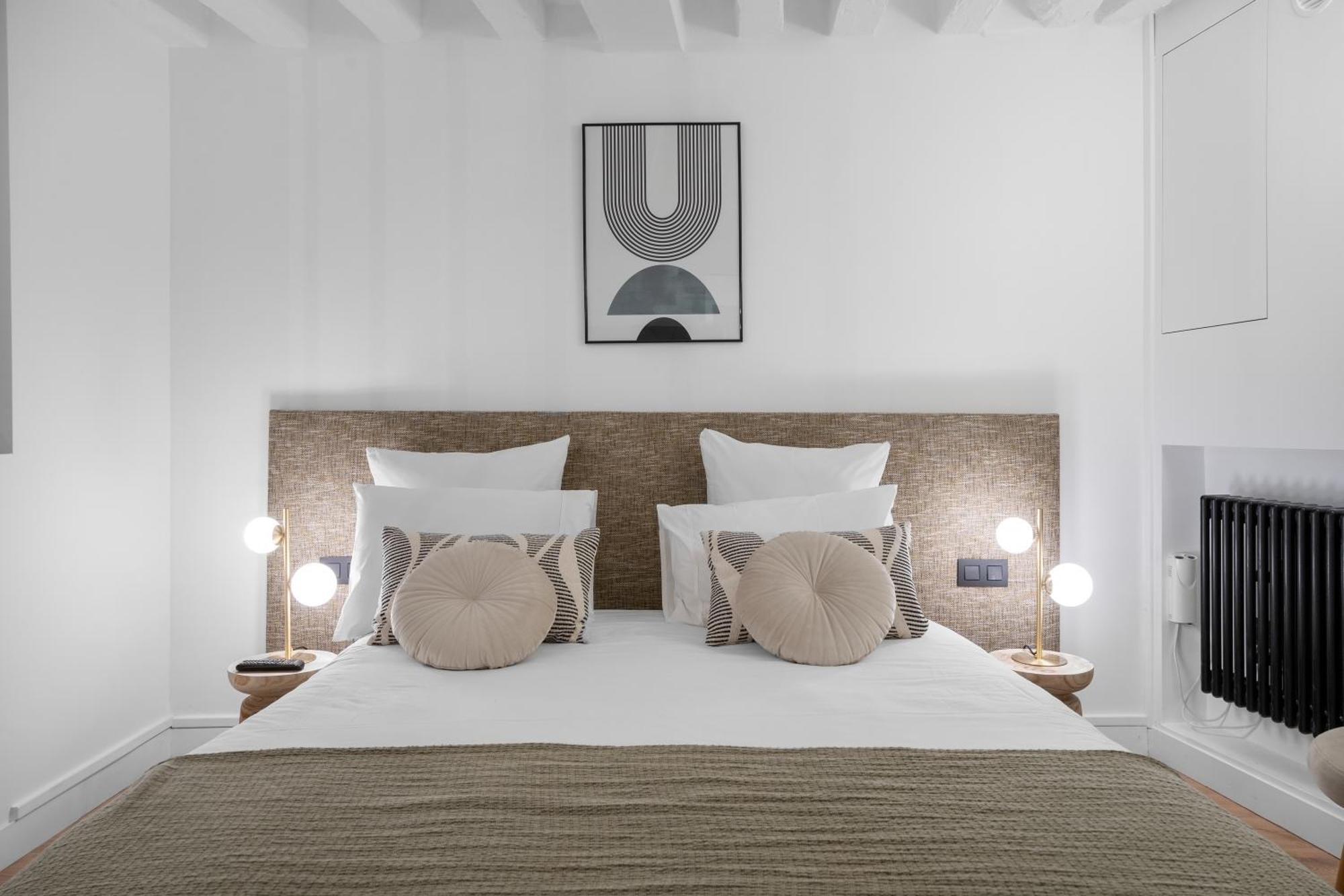 Appartement Quartier Notre Dame à Paris Extérieur photo